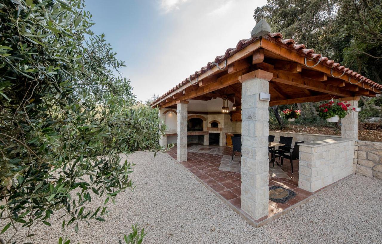 Apartments Anica קמפור מראה חיצוני תמונה