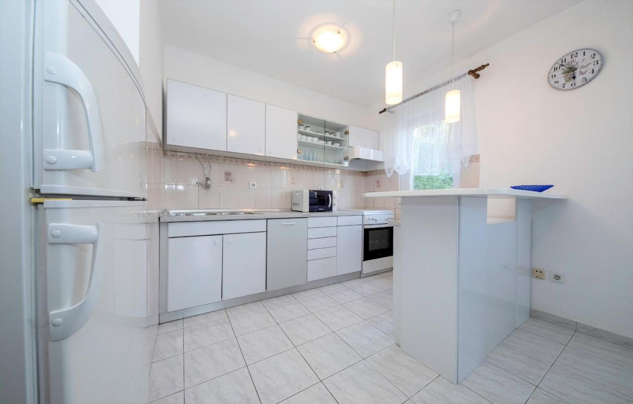 Apartments Anica קמפור מראה חיצוני תמונה