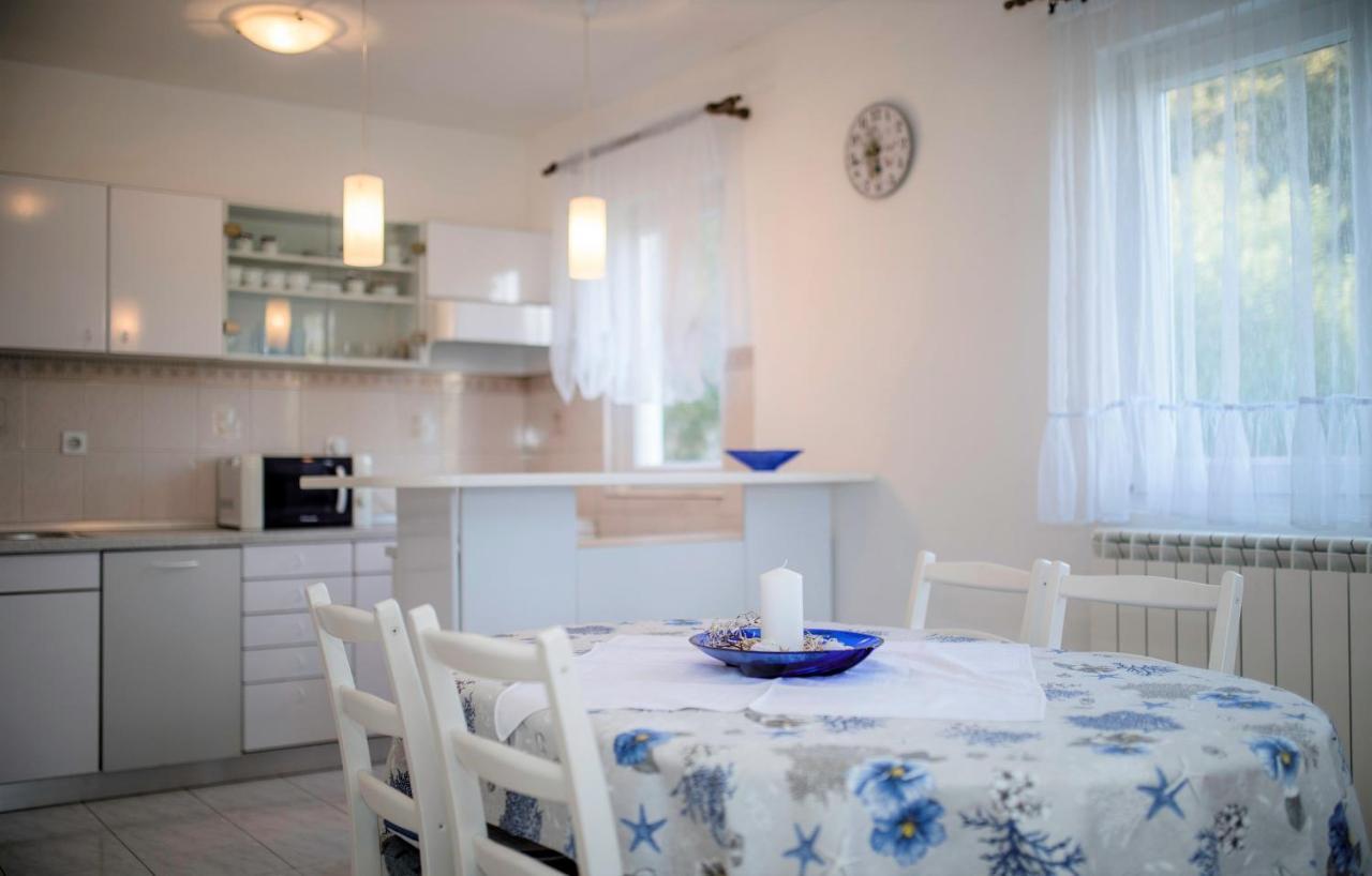 Apartments Anica קמפור מראה חיצוני תמונה