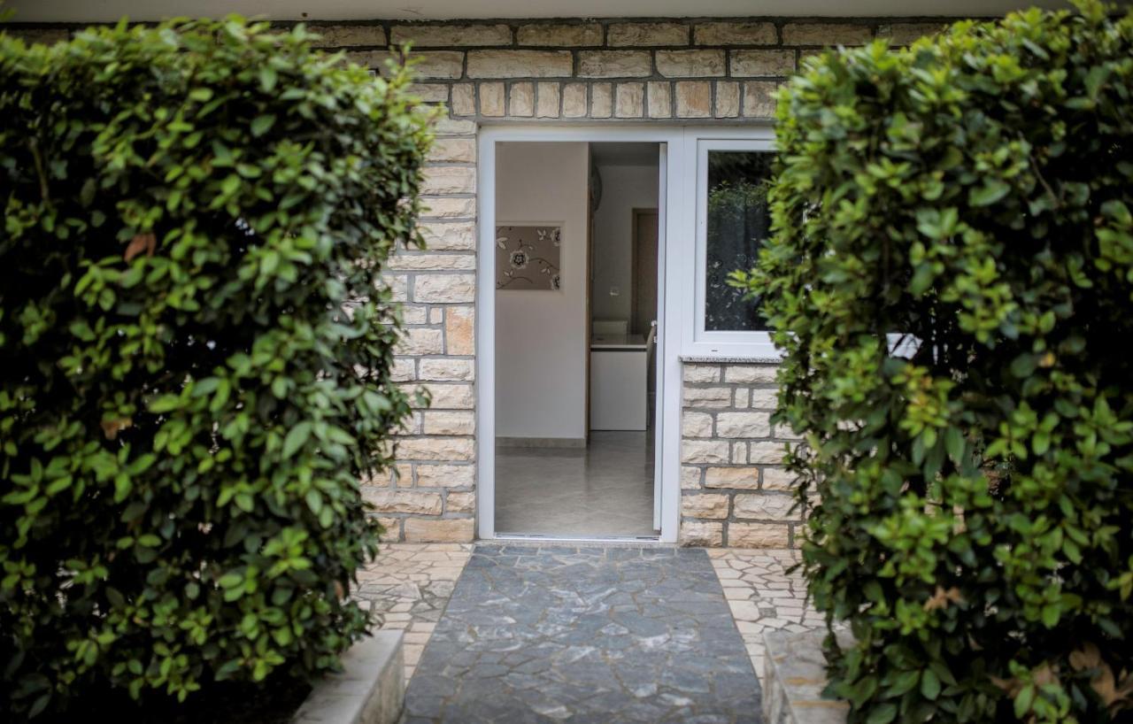 Apartments Anica קמפור מראה חיצוני תמונה