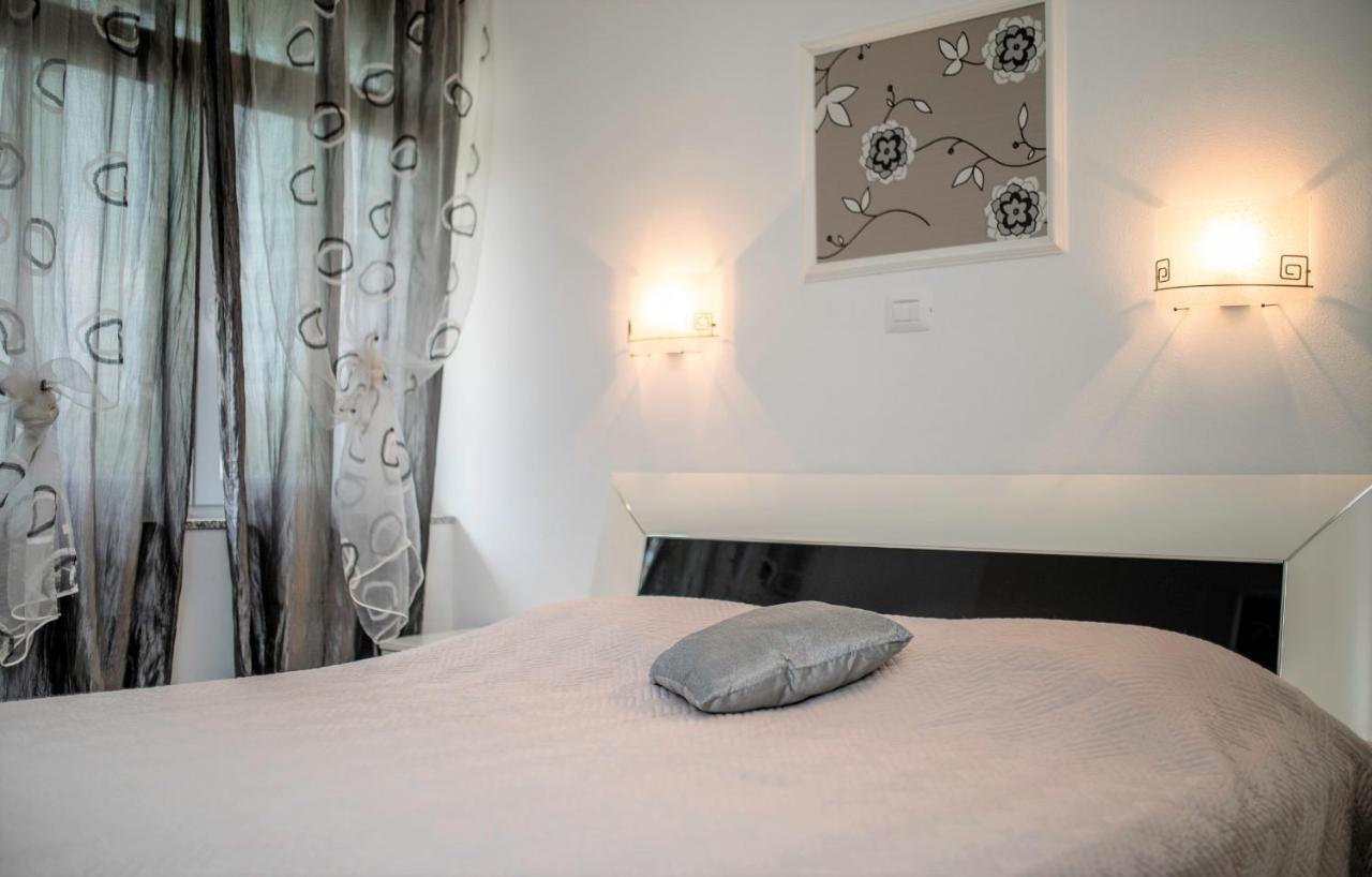 Apartments Anica קמפור מראה חיצוני תמונה